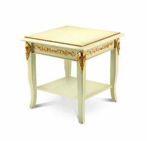 Bakokko_Montalcino-carved-small-table_1470LQ_TL